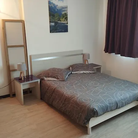 Grand Classé 2 étoiles De 1 à 4 Personnes