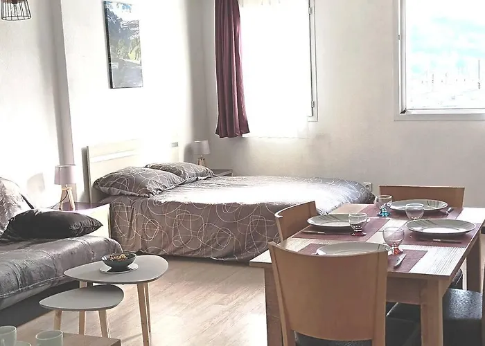 Grand Classe 2 Etoiles De 1 A 4 Personnes *